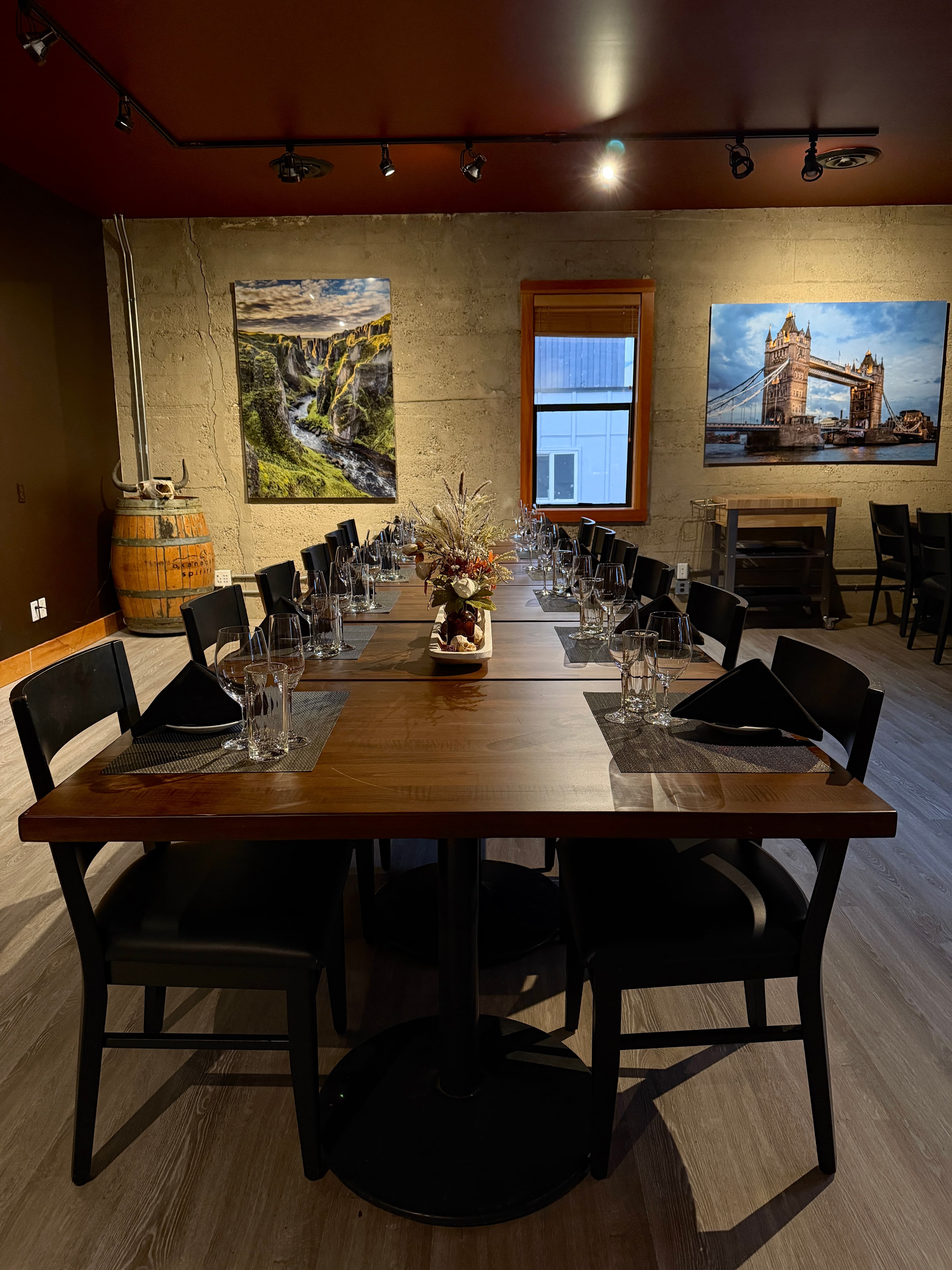 Derricks Steakhouse